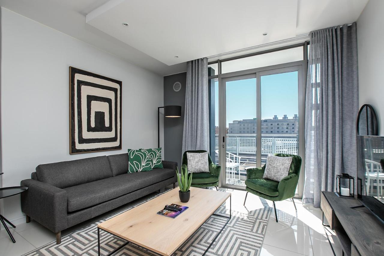 The Median Serviced Apartment Collection Joanesburgo Exterior foto